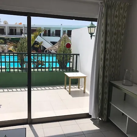 Greg's Paradise-la Florida Апартаменты *